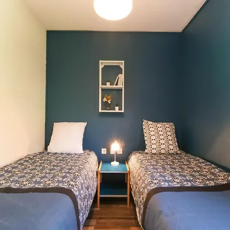 בית נופש Charming Holiday Home In Signy Le Petit With Terrace